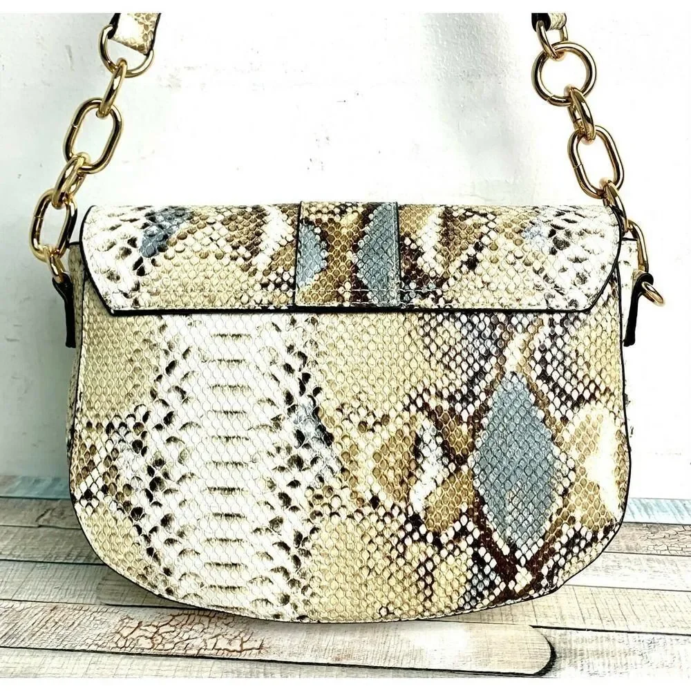 NEW JustFab GRAY BEIGE SNAKE PRINT VEGAN LEATHER MEDIUM FLAP SHOULDER BAG PURSE